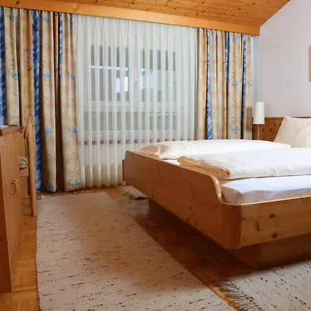 Πανσιόν Engelhof Gmunden