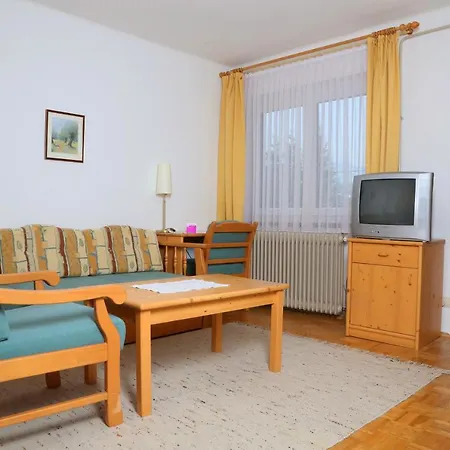 Engelhof 3*