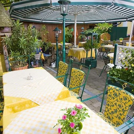 ゲストハウス Engelhof