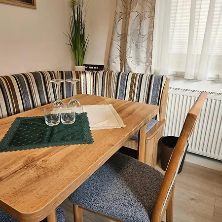 Konukevi Engelhof 3*