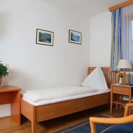 Πανσιόν Engelhof 3*